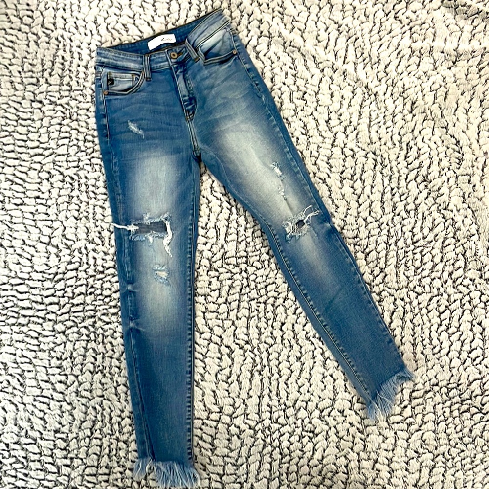 KanCan Los Angeles Estilo Jean. 5/26